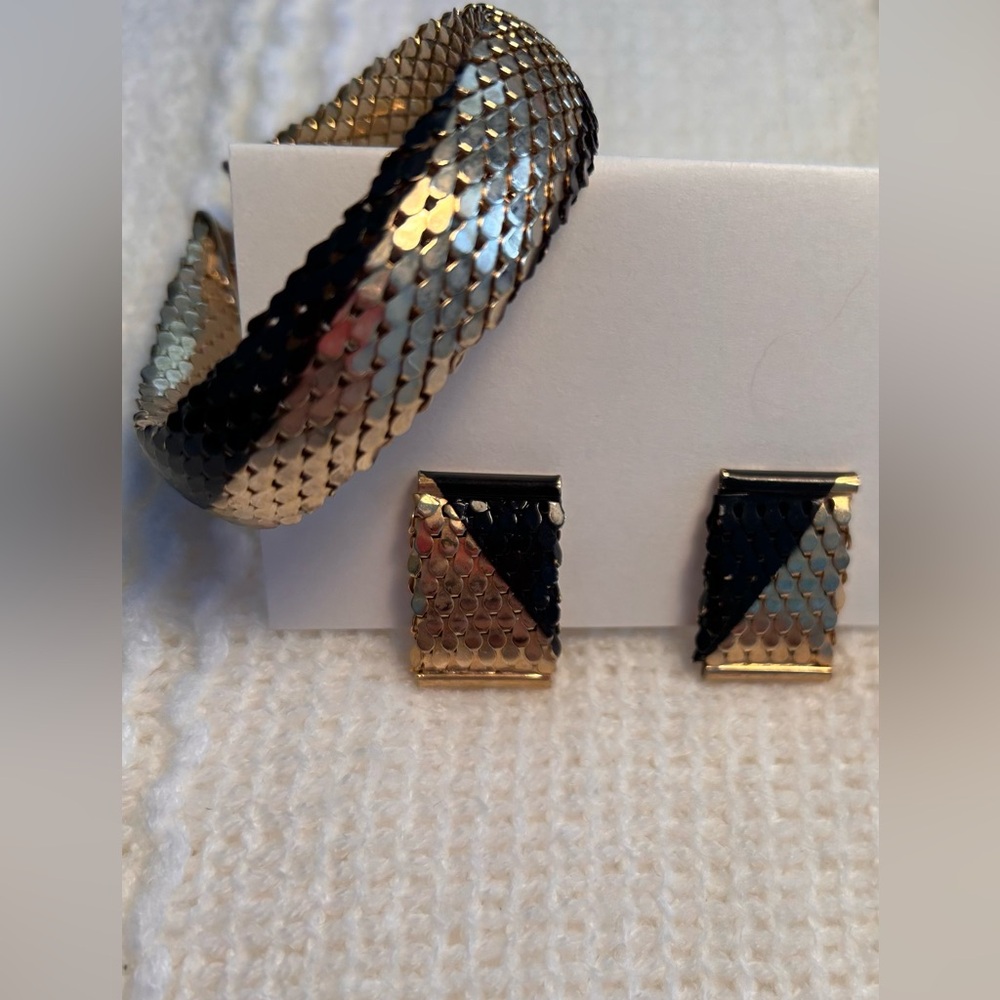 Vintage Black & Gold Metal Mesh Bracelet & Earrings Set